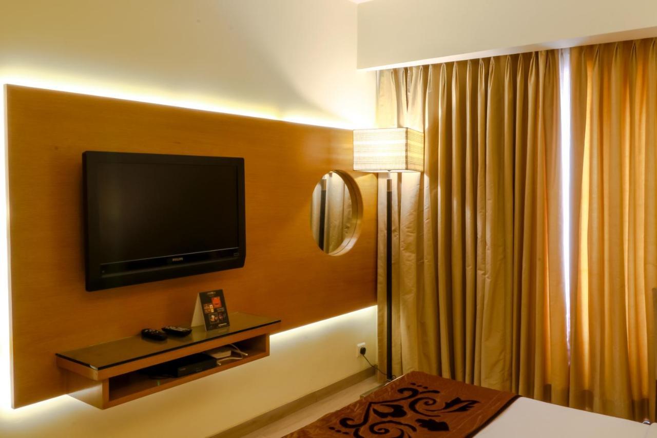 Salida Del Sol Hotel Panaji Exterior photo